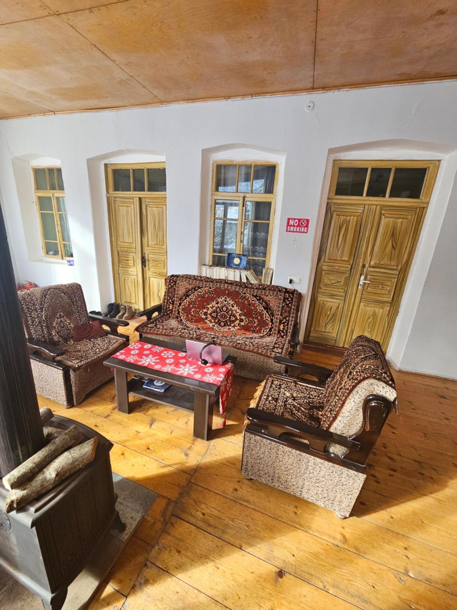 Guest House Ketevan Niguriani Mestia Exterior foto